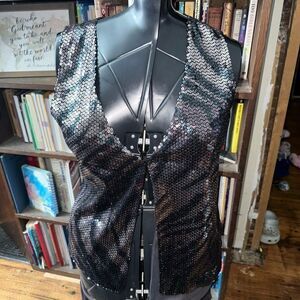 Chico’s black & silver sequin glamour 0/S vest